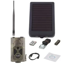 ukryta-kamera-fotopulapka-lesna-z-panelem-solarnym