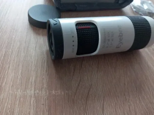 monokular-eyebre-10-30x21-etui