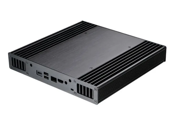 akasa-plato-x8-small-form-factor-sff-czarny