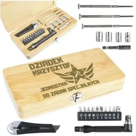 zestaw-narzedzi-w-drewnianej-skrzynce-z-grawerem-na-swieta-dzien-dziadka