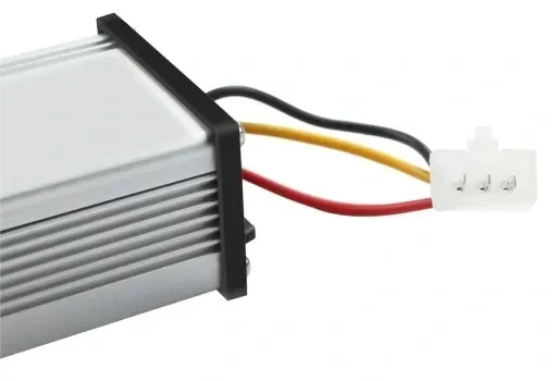 przetwornica-step-down-dc-dc-36v-72v-na-12v-10a-stan-nowy