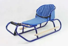 sanki-z-materacykiem-oparciem-i-podnozkami-sanki-z-oparciem-na-zime
