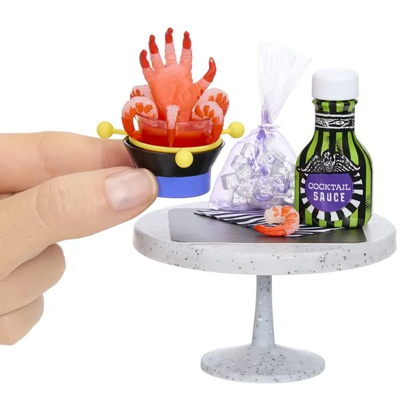 miniverse-mga-s-make-it-mini-halloween-in-pdq