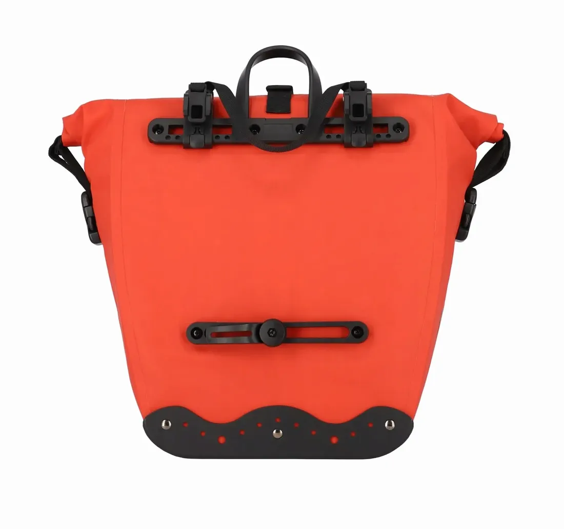 torba-rowerowa-basics-czerwona