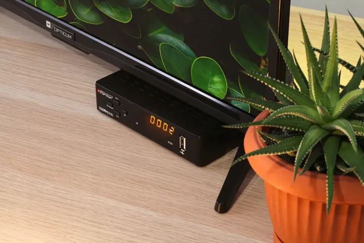 dekoder-combo-satelita-naziemna-dvb-t2-h-265-hevc-model-sloth-combo-plus-mini