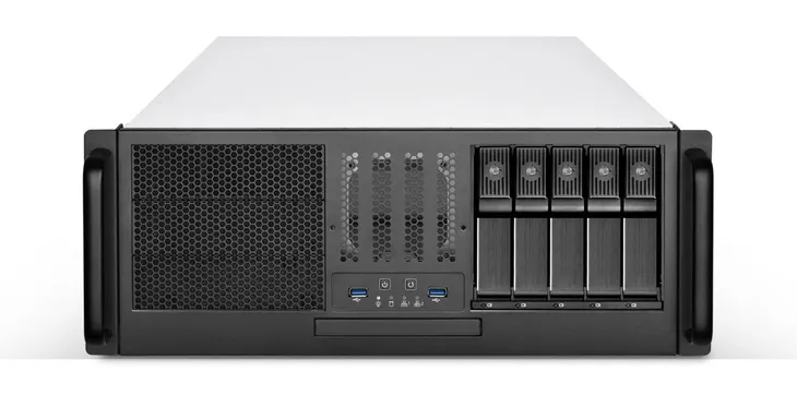 silverstone-rm41-h08-rack-czarny