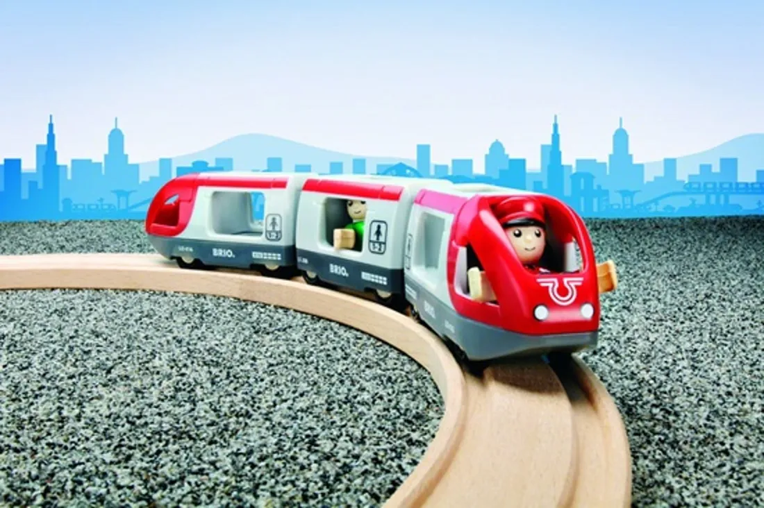 brio-33505-samochodzik