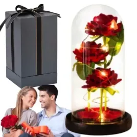 wieczna-czerwona-roza-w-szkle-led-pudelko-prezent-prezent-na-walentynki