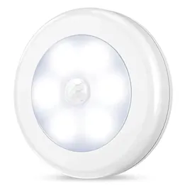 lampa-z-czujnikiem-ruchu-led-na-baterie-oswietlenie-do-szafy-z-czujnikiem