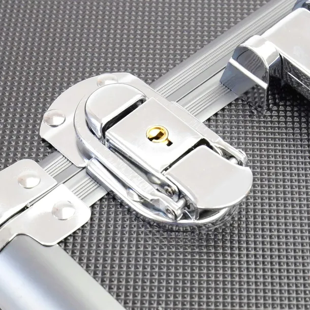 kuferek-trs-czarny-marka-inny