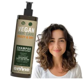 szampon-do-wlosow-kreconych-suchych-puszacych-sie-weganski-envie-frizzy-500