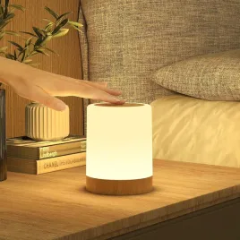 lampka-nocna-led-do-sypialni-bezprzewodowa-usb-regulacja-janosci