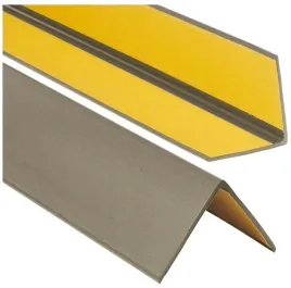 katownik-pcv-50x50-listwa-narozna-mosiadz-150cm-naroznik-ochronny