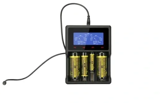 ladowarka-do-akumulatorow-xtar-vc4-18650-26650-lcd