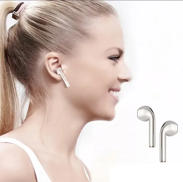 bezprzewodowe-sluchawki-bluetooth-douszne-stan-nowy-model-douszne