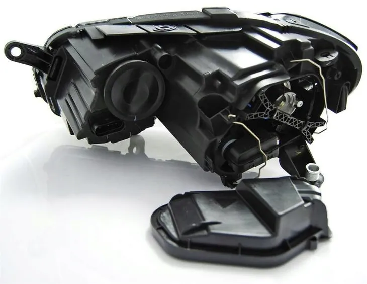 reflektory-przednie-vw-passat-b7-black-daylight-strona-zabudowy-lewe-prawe