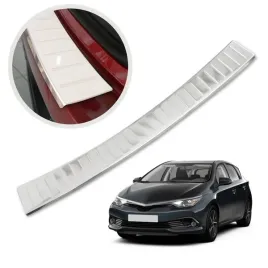 listwa-tylnego-zderzaka-toyota-auris-e180-hatchback-ii-5d-fl-2015-2019