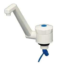 kran-na-zimna-wode-do-przyczepy-lodzi