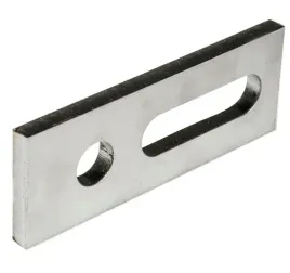 adapter-montazowy-do-szyn-profili-plytka-z-otworami-80x30x5mm-1-szt