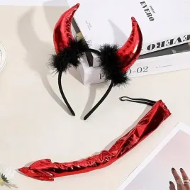 stroj-diablica-kostium-czerowny-halloween-przebranie-diablica-peleryna