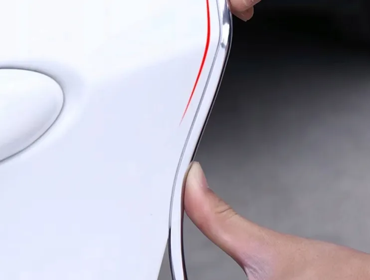 listwa-chrom-4mm-x-100m