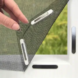 moskitiera-na-okno-magnetyczna-siatka-na-wymiar-przycinana-magnes-150x130cm