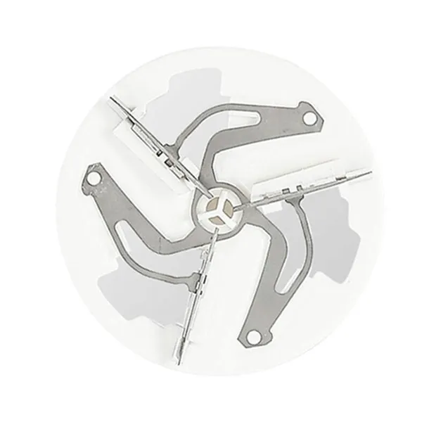 golarka-do-ubran-deerma-mq600-cechy-dodatkowe-nozyki-ze-stali-nierdzewnej