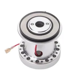 naba-kierownicy-addco-mazda