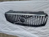 atrapa-grill-volvo-xc60-18-20-chrom-jakosc-czesci-zgodnie-z-gvo-p-zamiennik-o-jakosci-porownywalnej-do-oryginalu