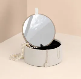 organizer-na-bizuterie-zegarki-drobiazgi-pudelko-szkatulka-obicie-welur-z