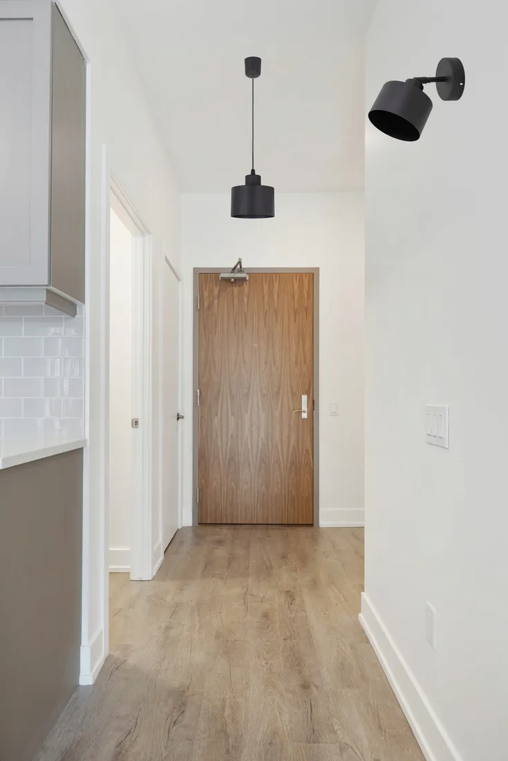 kinkiet-scienny-loft-walec-puszka-loft-czarny