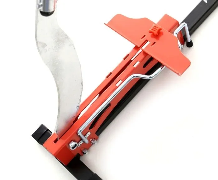 gilotyna-do-paneli-podlogowych-kd1590-maksymalna-grubosc-paneli-10-mm-maksymalna-szerokosc-paneli-210-mm