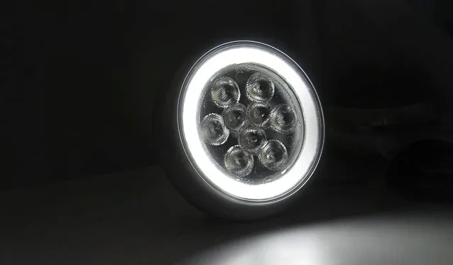 halogeny-mini-cooper-universal-rally-led-drl-ringi-zrodlo-swiatla-led