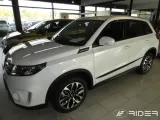 suzuki-vitara-listwy-boczne-typ-samochodu-samochody-osobowe