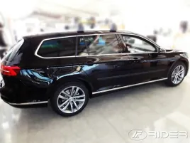 vw-passat-b8-kombi-listwy-boczne