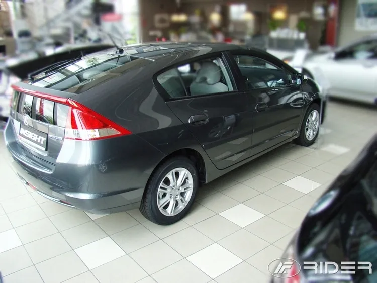 honda-insight-listwy-boczne-stan-nowy