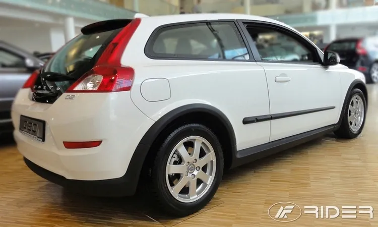 volvo-c30-listwy-boczne-stan-nowy