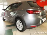 seat-leon-2013-hb-listwy-boczne-jakosc-czesci-zgodnie-z-gvo-p-zamiennik-o-jakosci-porownywalnej-do-oryginalu