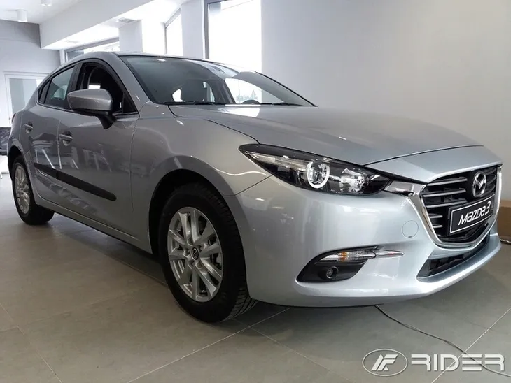 mazda-3-2013-hb-listwy-boczne-strona-zabudowy-lewe-prawe