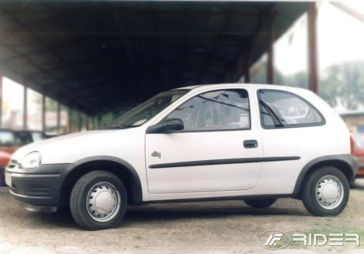 opel-corsa-b-listwy-boczne-producent-czesci-rider