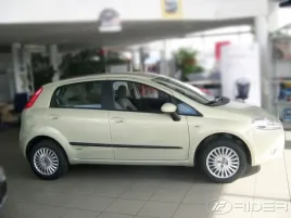 fiat-grande-punto-listwy-boczne