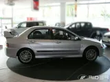 mitsubishi-lancer-evo-9-listwy-boczne-producent-czesci-rider