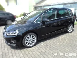 vw-golf-sportsvan-listwy-boczne