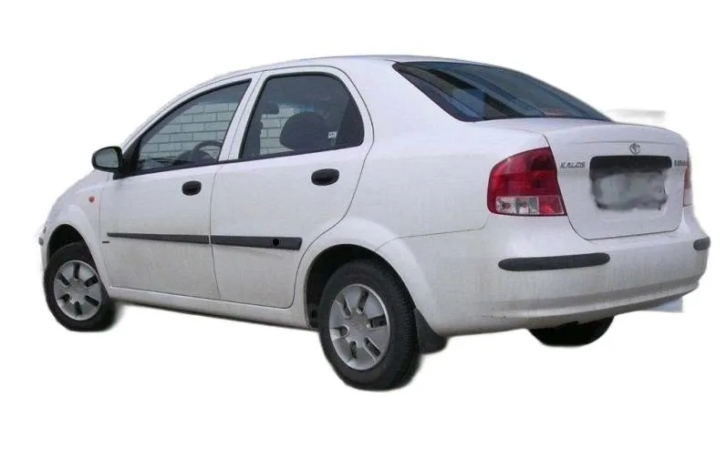daewoo-kalos-listwy-boczne-stan-nowy