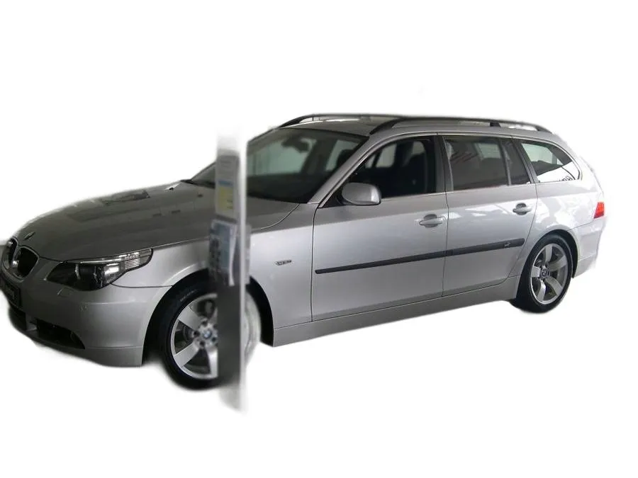 bmw-5-listwy-boczne-stan-nowy