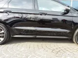 ford-edge-listwy-boczne-kolor-czarny