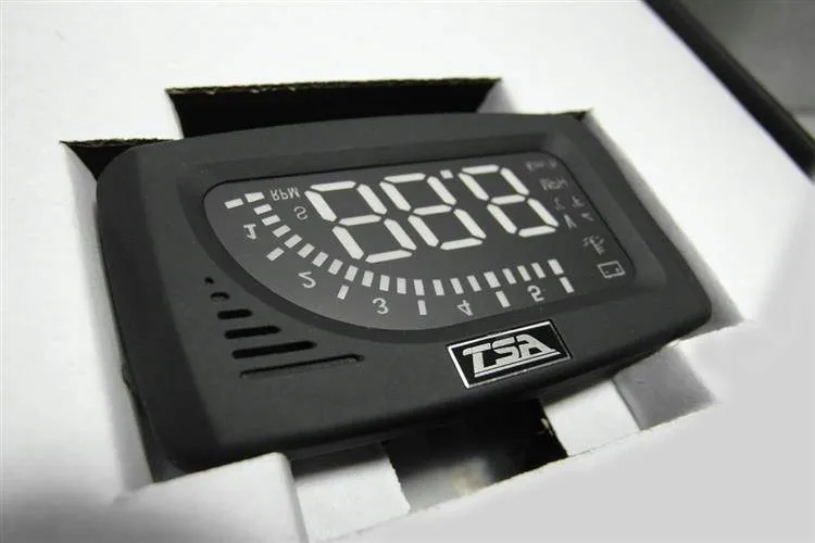 tsa-zegar-hud-obd2