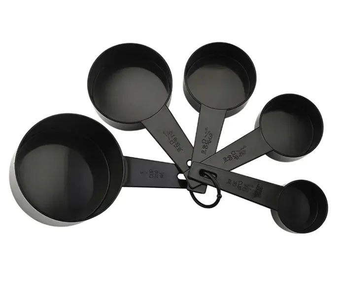 miarka-kuchenna-czarny-kolor-czarny