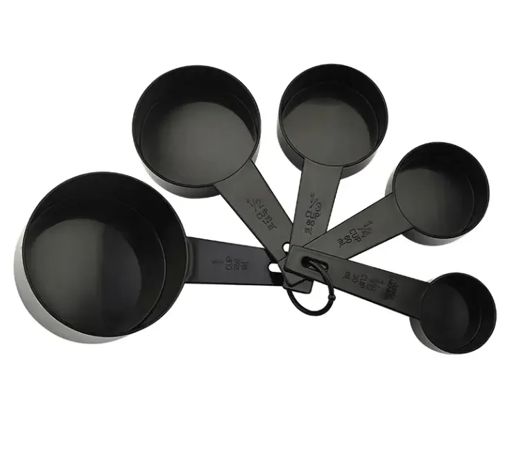 miarka-kuchenna-czarny