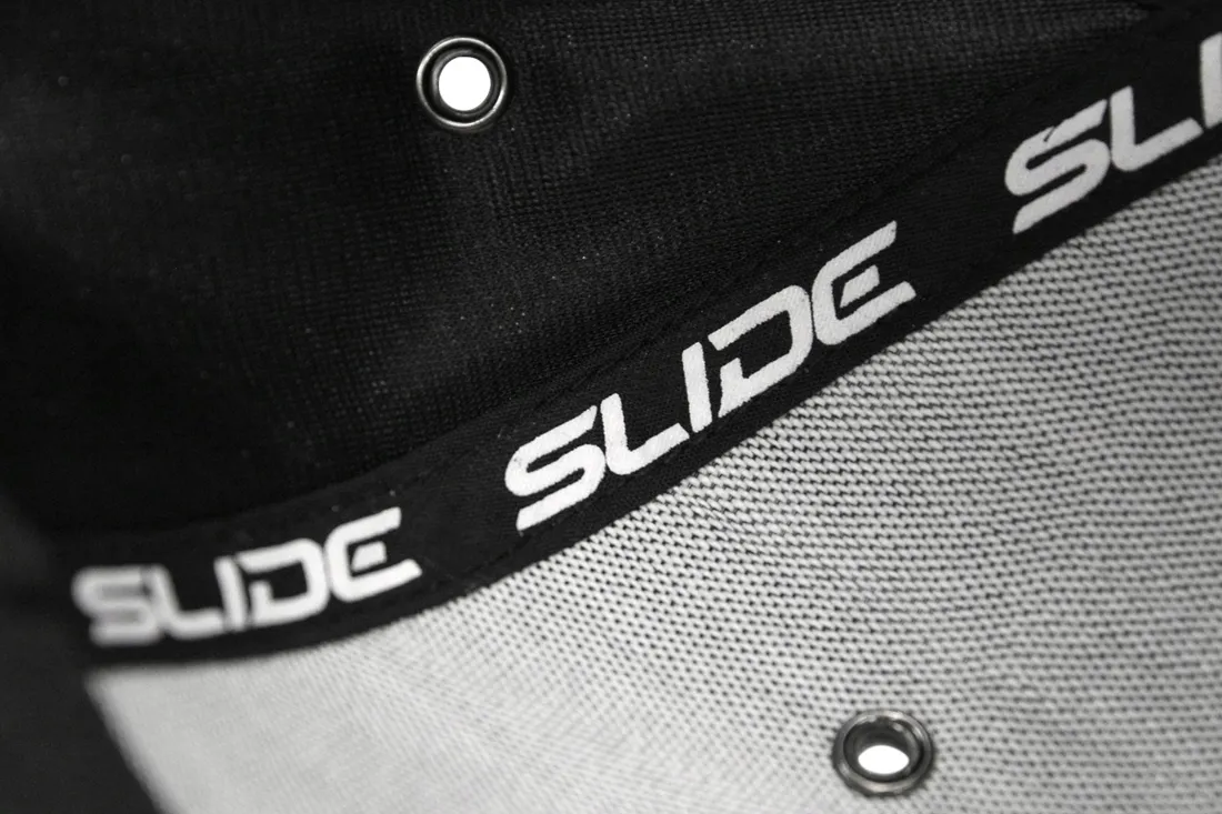 czapka-fullcap-slide